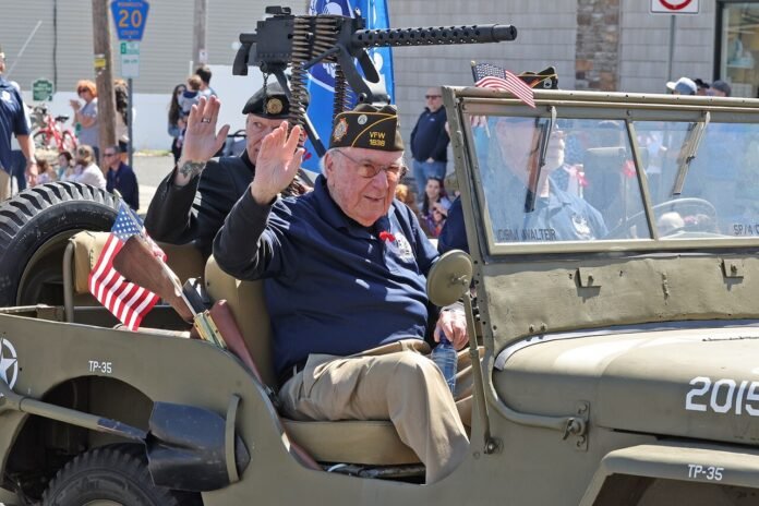Manasquan Memorial Day Parade draws hundreds to Main Street – Star News Group