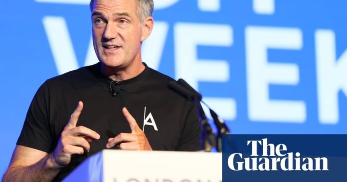 AI can ‘level up’ opportunities for dyslexic children, says UK tech secretary | Artificial intelligence (AI)