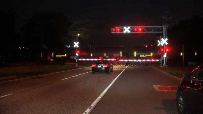 Cargo train derails in Gloucester County, New Jersey – NBC10 Philadelphia