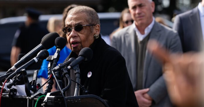 Eleanor Norton, D.C.’s Delegate in Congress, Clings to Seat Amid Signs of Decline
