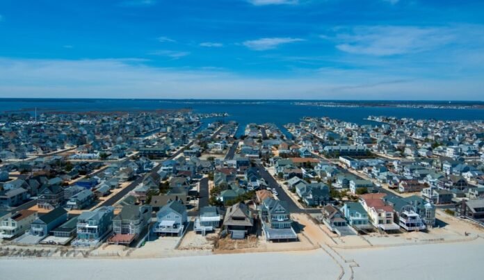 Houses-Neighborhoods, Single Family 30