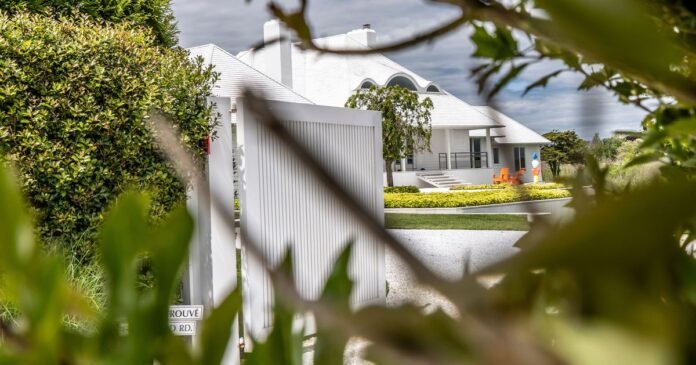 Inside the Hamptons’ Zoning Wars