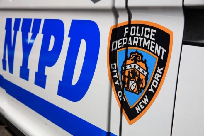 Man slashed in face during early morning dispute in Queens