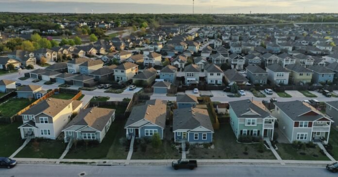 US signals interest in using Fannie, Freddie to bolster budget