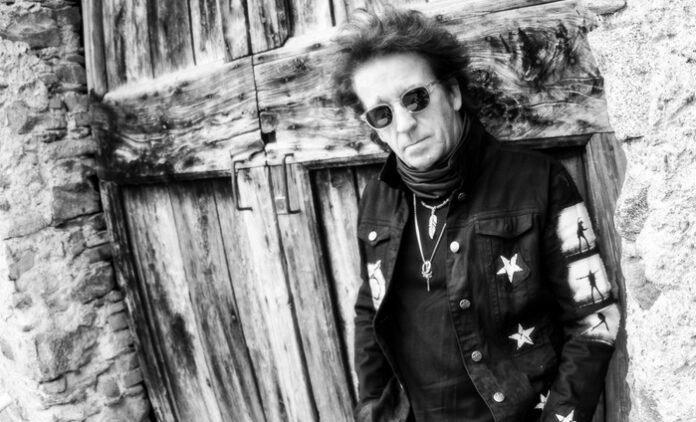 'Wake Up America,' say Willie Nile and Steve Earle in rousing anthem