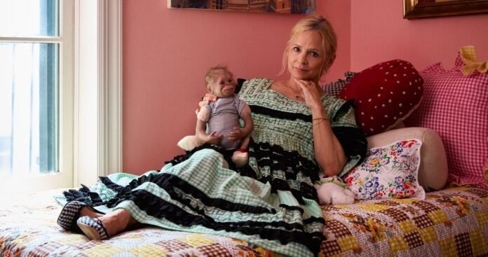 Amy Sedaris’s ‘Tree House’ West Village Guest Apartment