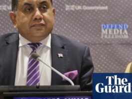 Former UK Middle East minister accused of breaching transparency rules in Bahrain advisory role | Politics
