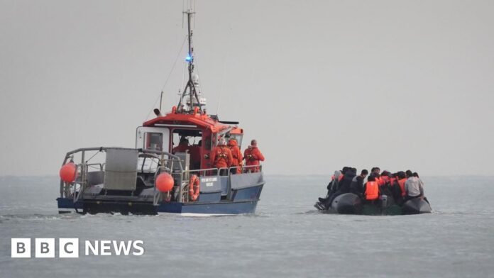 France and UK to stop small boats together, says Macron