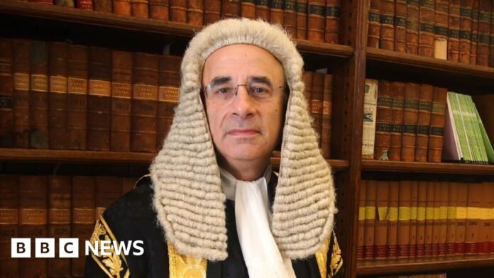 Jury-free trials recommended to save courts from 'collapse'