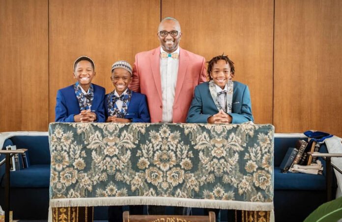 New Rabbi Opens Synagogue’s Next Chapter