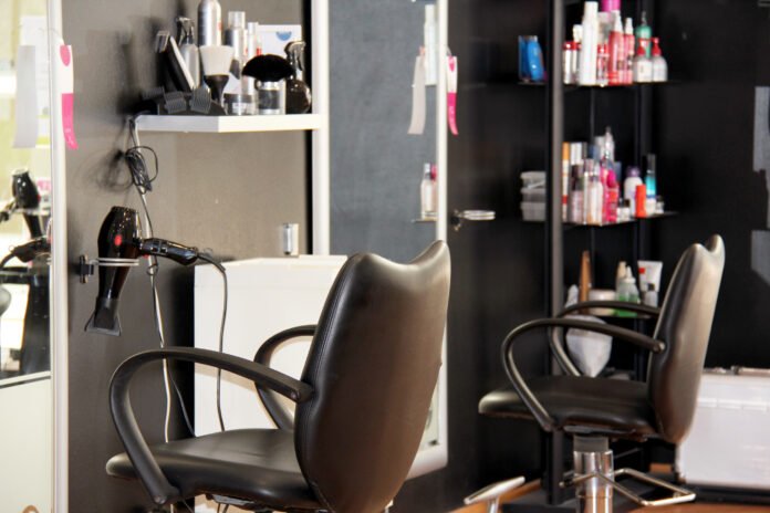 Former cop gets probation after shaking down salon owner for $9K