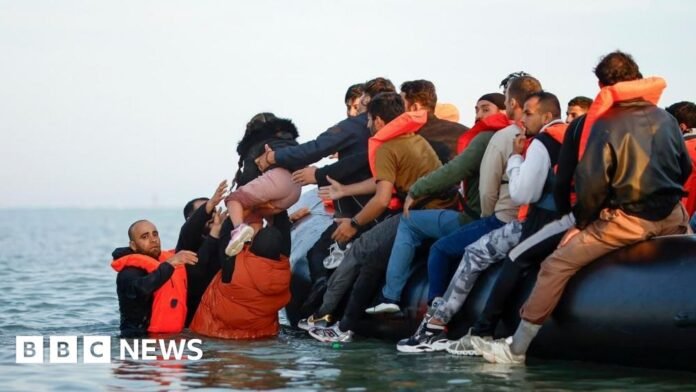 Government pledges extra £100m funding to tackle people smuggling